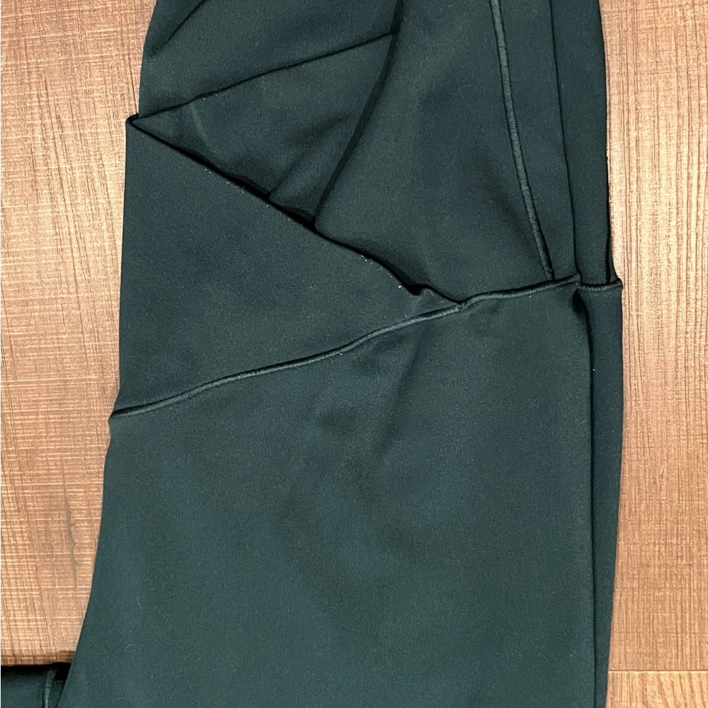Womens OFFLINE By Aerle Real Me Flare High Rise, Size Large - Picture 2 of 9
